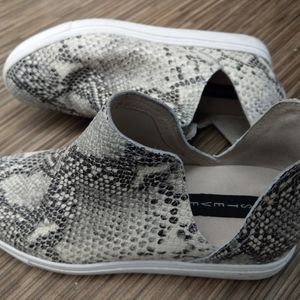 Steve Madden Wrangle Wedge